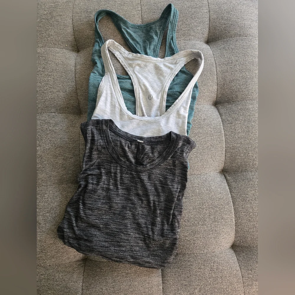 Lululemon Bundle - Picture 1 of 8